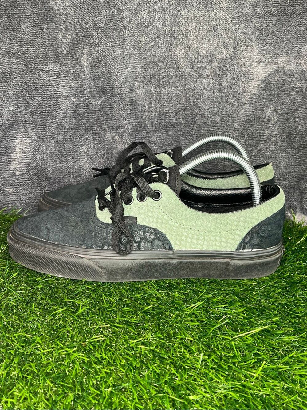 Vans x Harry Potter Low Top Sneakers Green Black | Men’s 7 Women’s 8.5